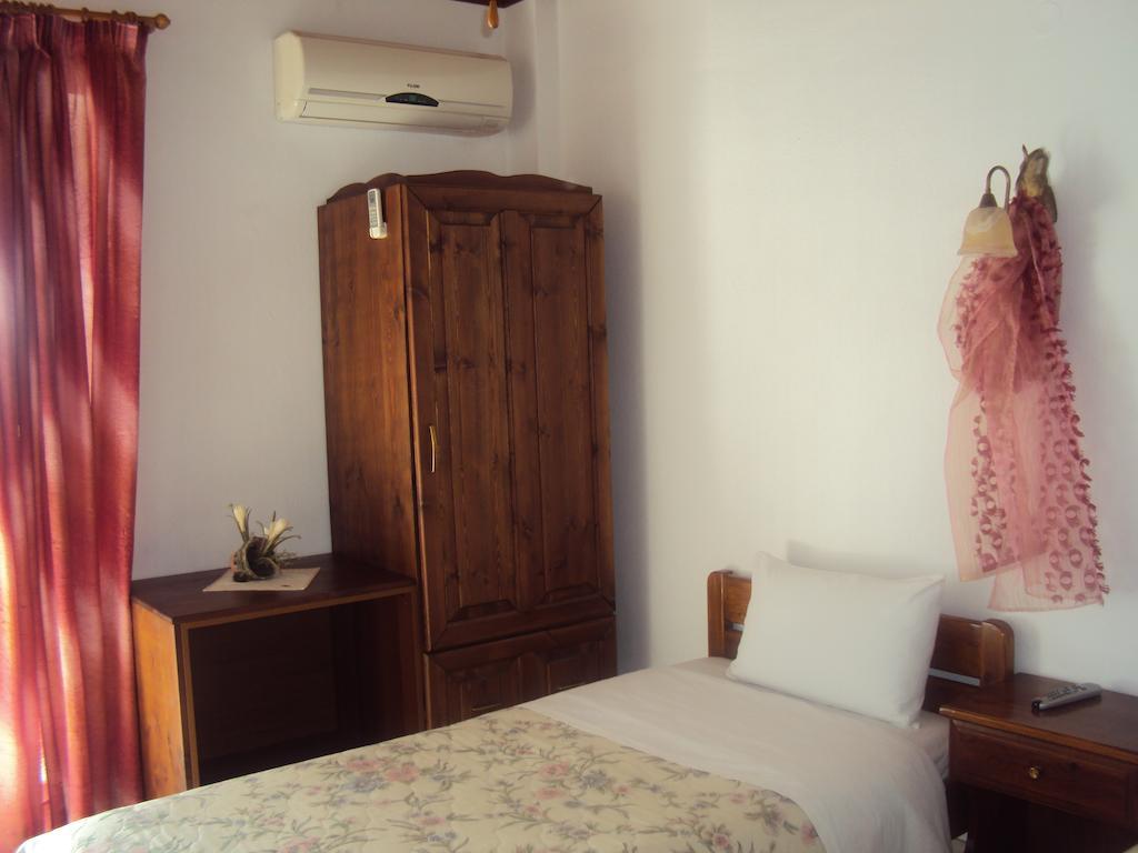 Vassilis Guesthouse Rapsáni 部屋 写真